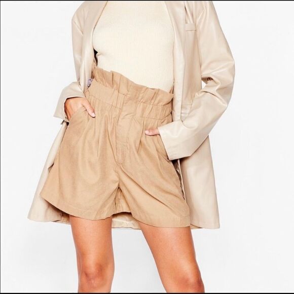 Nasty Gal Paperbag High Waisted Shorts Size Small - Picture 1 of 7
